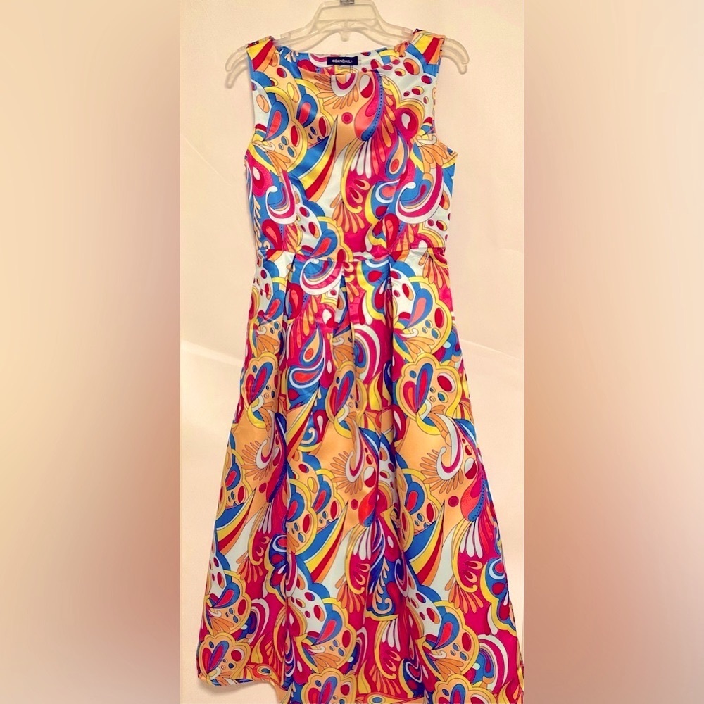 Koandaily Small A-Line Women's Nwt Sleeveless Dress in Vibrant Paisley